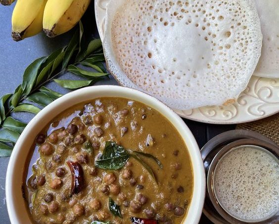 KERALA SPECIAL KADALA CURRY IN ROASTED COCONUT GRAVY